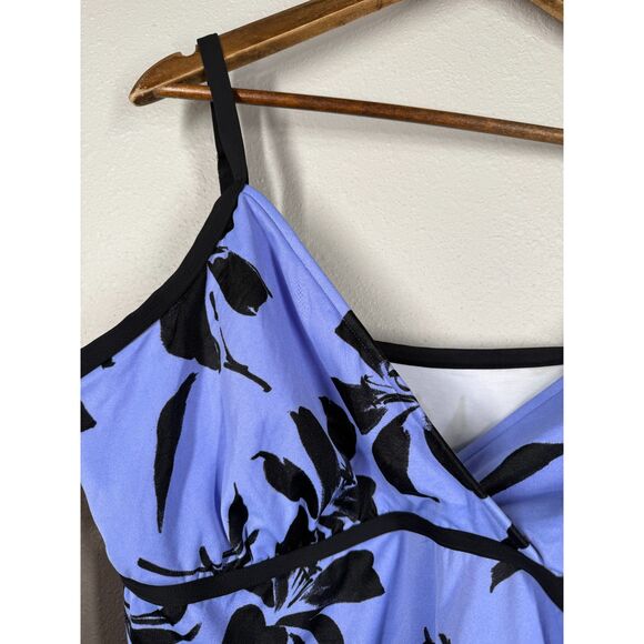 NWT Miraclesuit Womens Blue Black Tankini Top Sz 20W Tummy Control Floral Swim - Picture 2 of 11